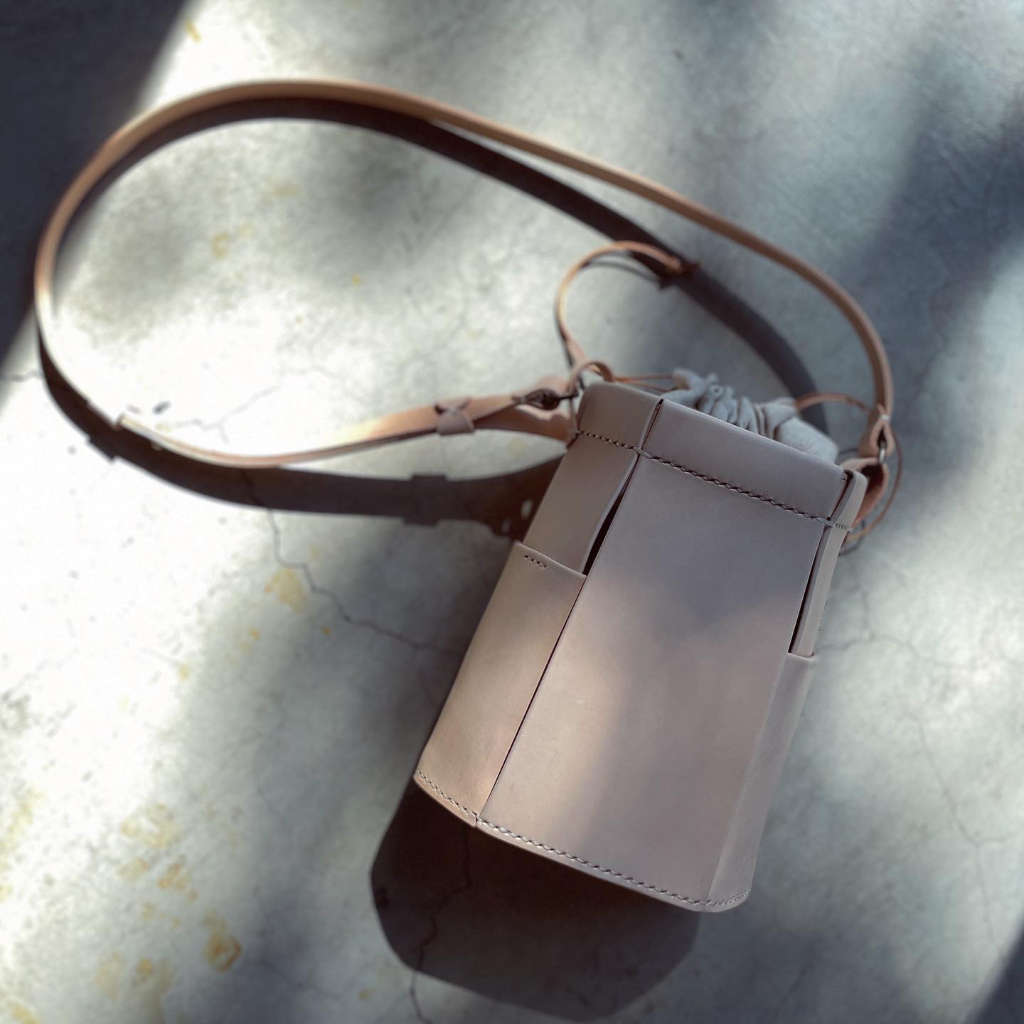 YuFang 竹簍造型水桶包