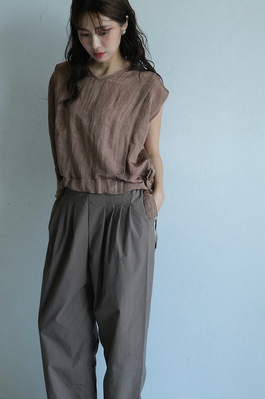 唐新雅 Xinya Tang - 寬肩V領綁帶上衣(4 colors)