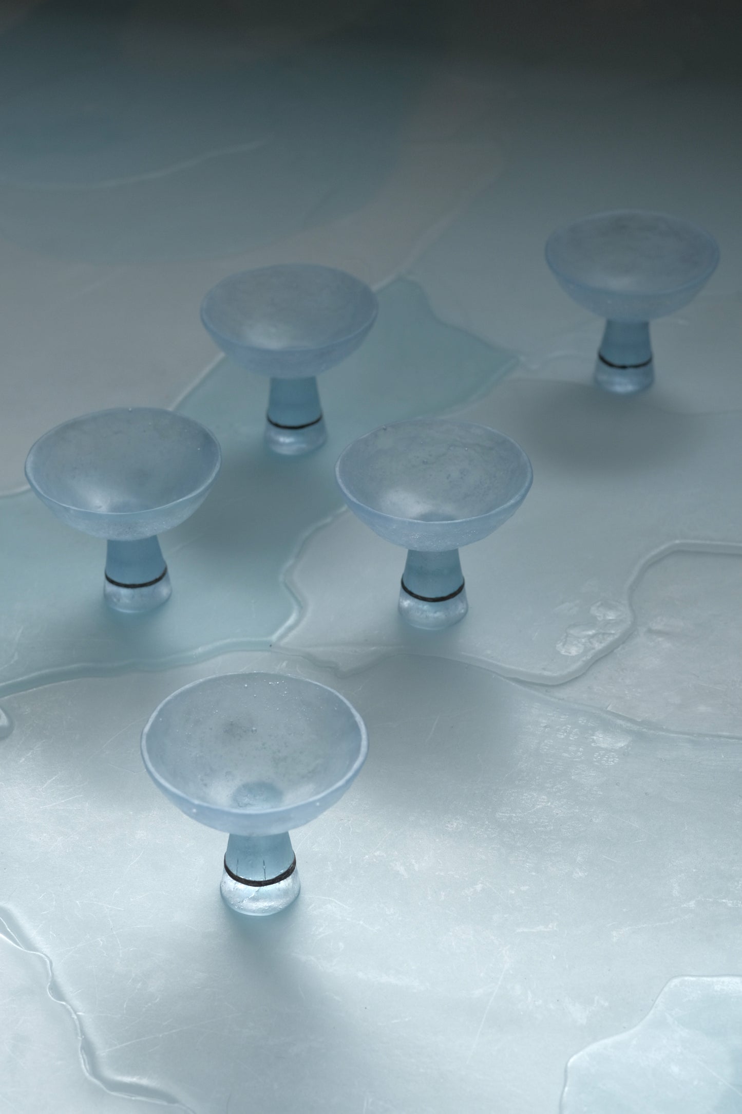 佐藤幸惠 鑄造玻璃高腳茶杯-金屬線