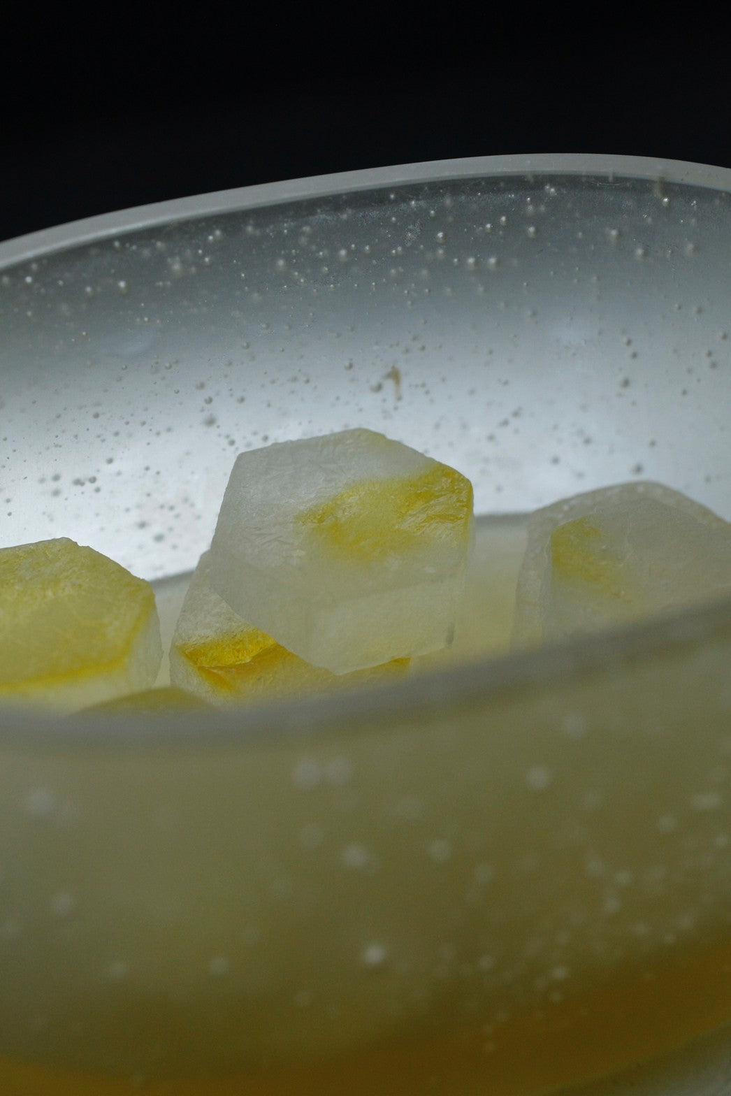 井上枝利奈-橢圓蓋物