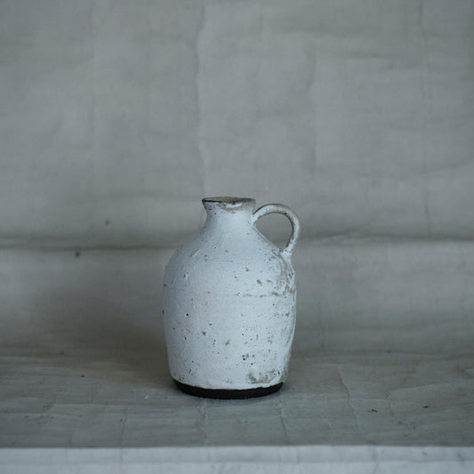 望氣 杏白釉小酒瓶花器(QB_B)