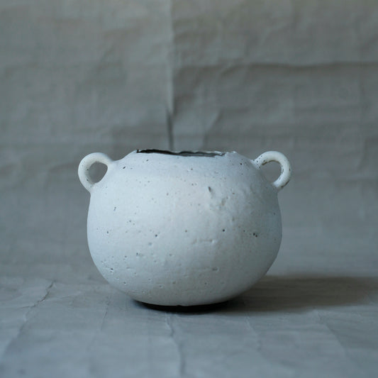 望氣 杏白釉小圓花器(TH_A)