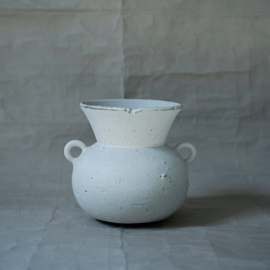 望氣 杏白釉小圓花器(TH_C)