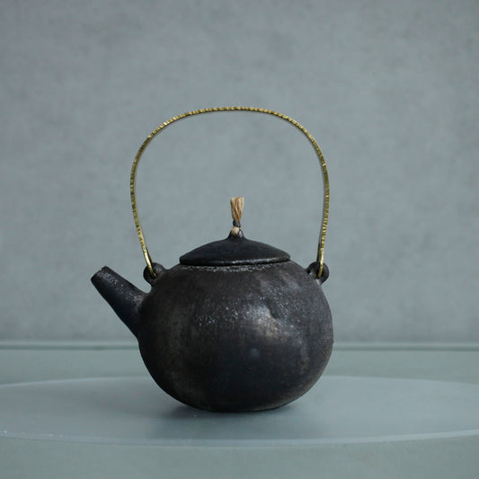 蕭風 柴燒提樑壺-星澐