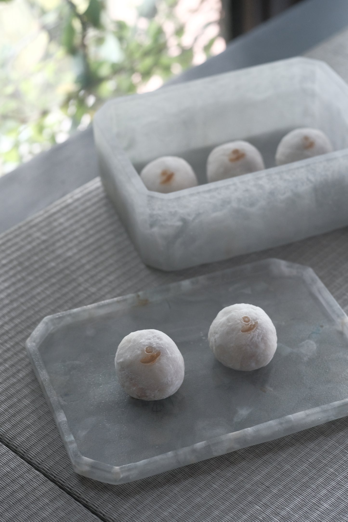 佐藤幸惠 鑄造玻璃蓋物-四角