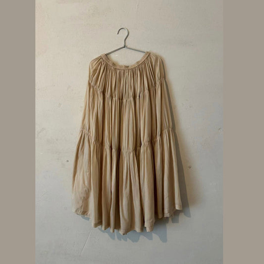 任飢餓-真絲棉薯莨熱染 三節半裙