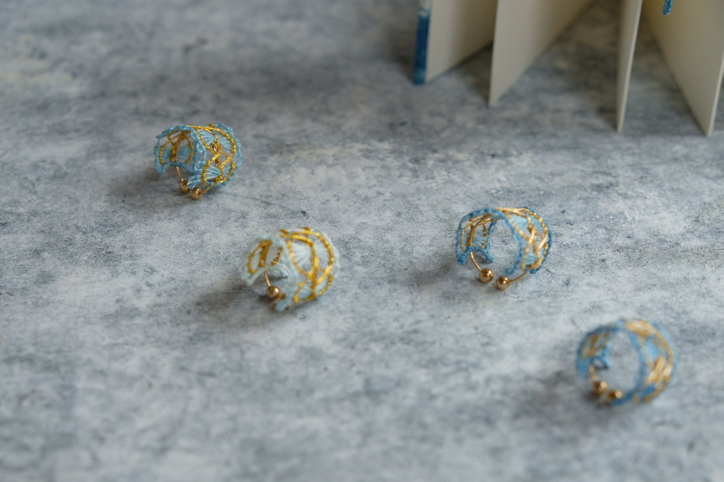 風花 fuuka. 粼粼金光耳扣