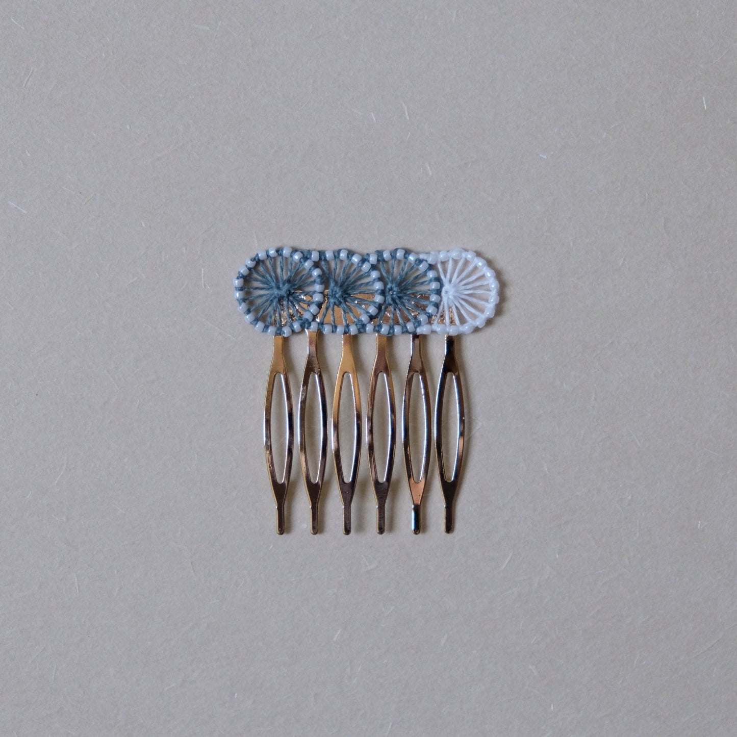 風花 fuuka. 圈圈圓圓髮梳:::月白:::