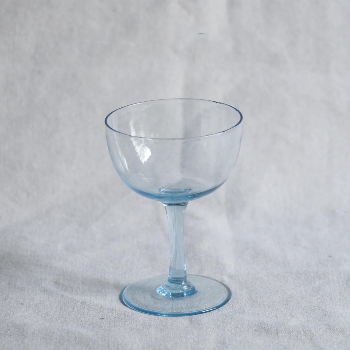 常夏-日本水藍高腳杯