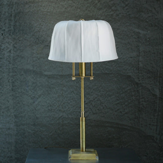 蔡宜芳x伏流物件 骨瓷高款桌燈(白)