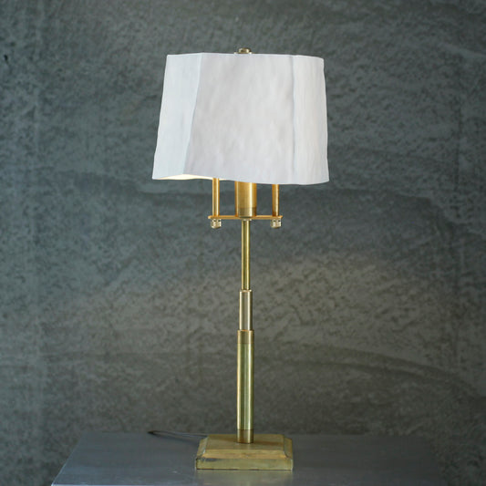 蔡宜芳x伏流物件 骨瓷高款桌燈(白)