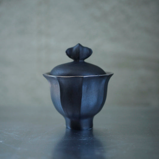 蔡宜芳 瓷土蓋碗(黑)