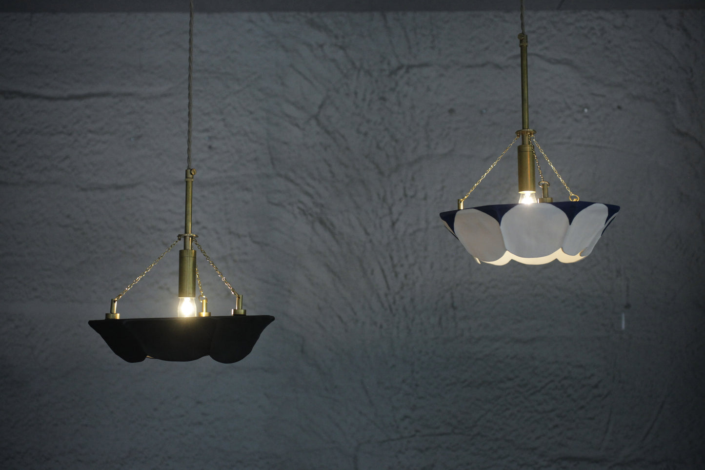 蔡宜芳x伏流物件 骨瓷吊燈(白藍)