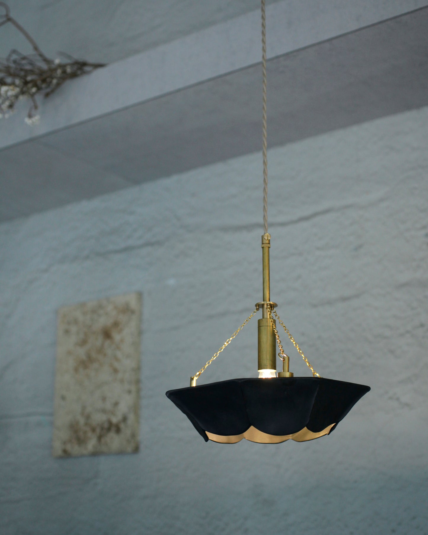 蔡宜芳x伏流物件 骨瓷吊燈(黑)