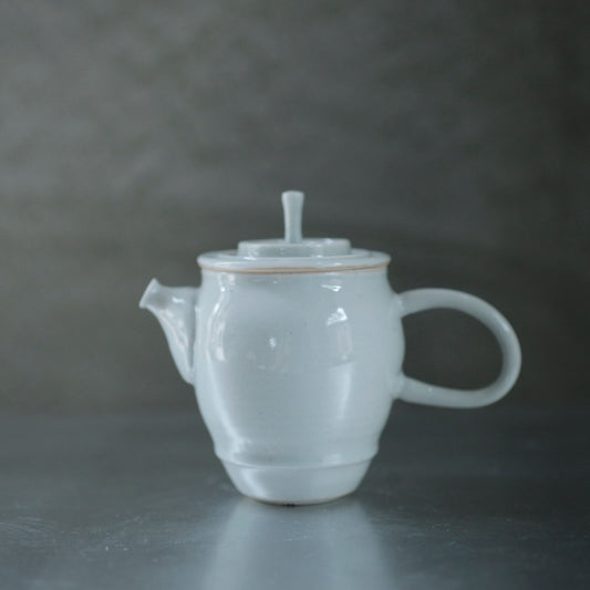 楊育睿 青白瓷茶壺