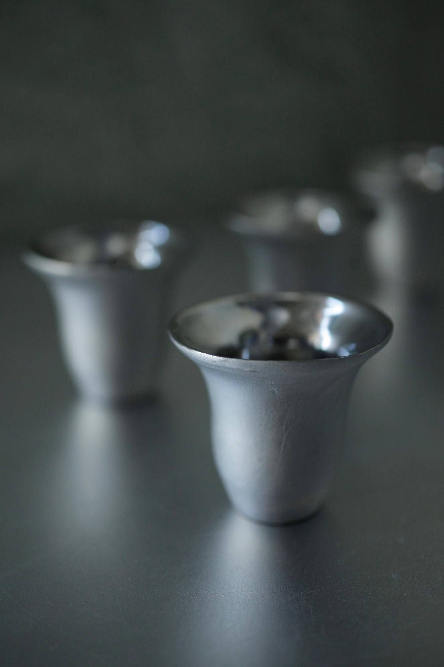 蔡宜芳 瓷土茶杯(銀)