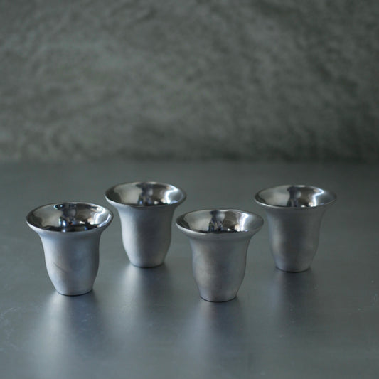 蔡宜芳 瓷土茶杯(銀)