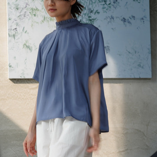 唐新雅 Xinya Tang - 絲質皺摺領上衣(泊・月白限定色)