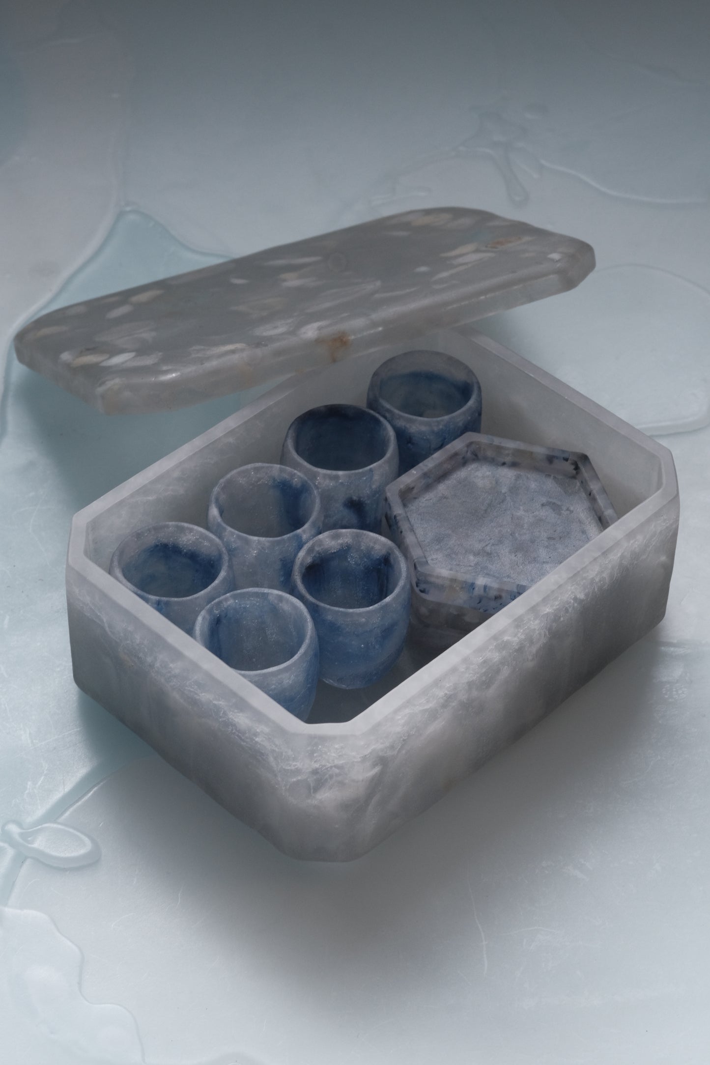 佐藤幸惠 鑄造玻璃茶杯-海藍