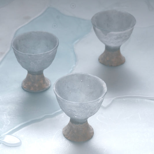 佐藤幸惠 鑄造玻璃高腳茶杯-陶