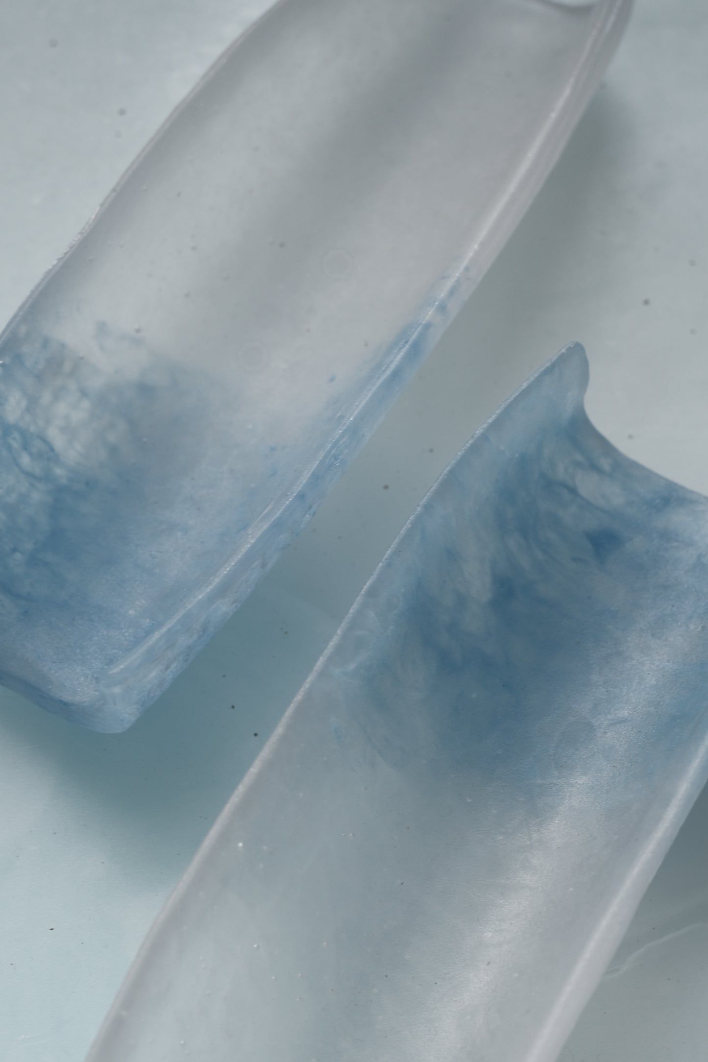 佐藤幸惠 鑄造玻璃茶則-水藍