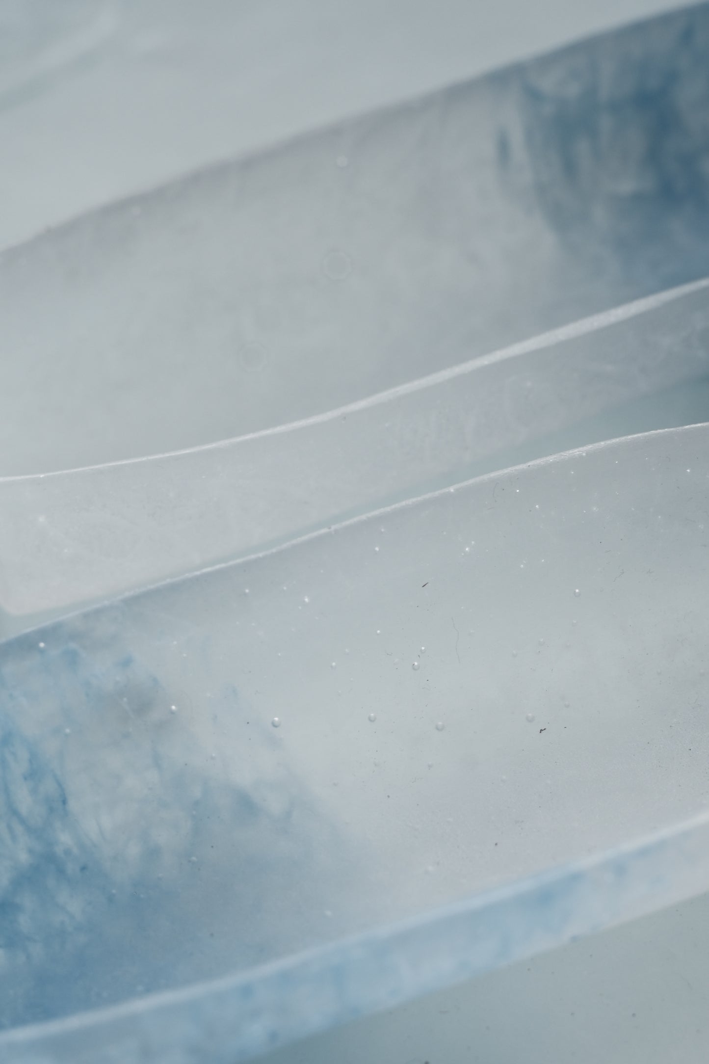 佐藤幸惠 鑄造玻璃茶則-水藍