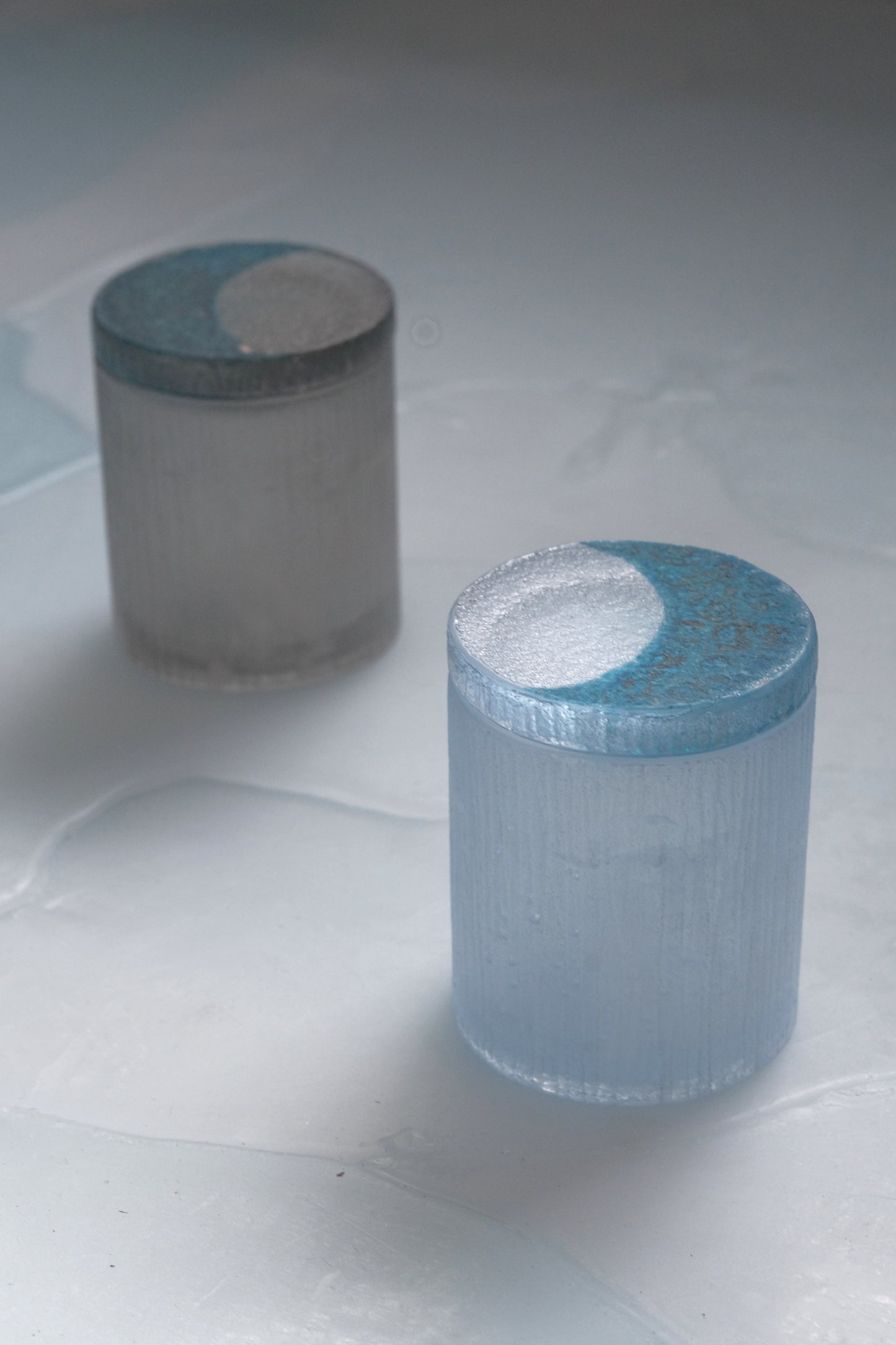 佐藤幸惠 鑄造玻璃茶倉-弦月