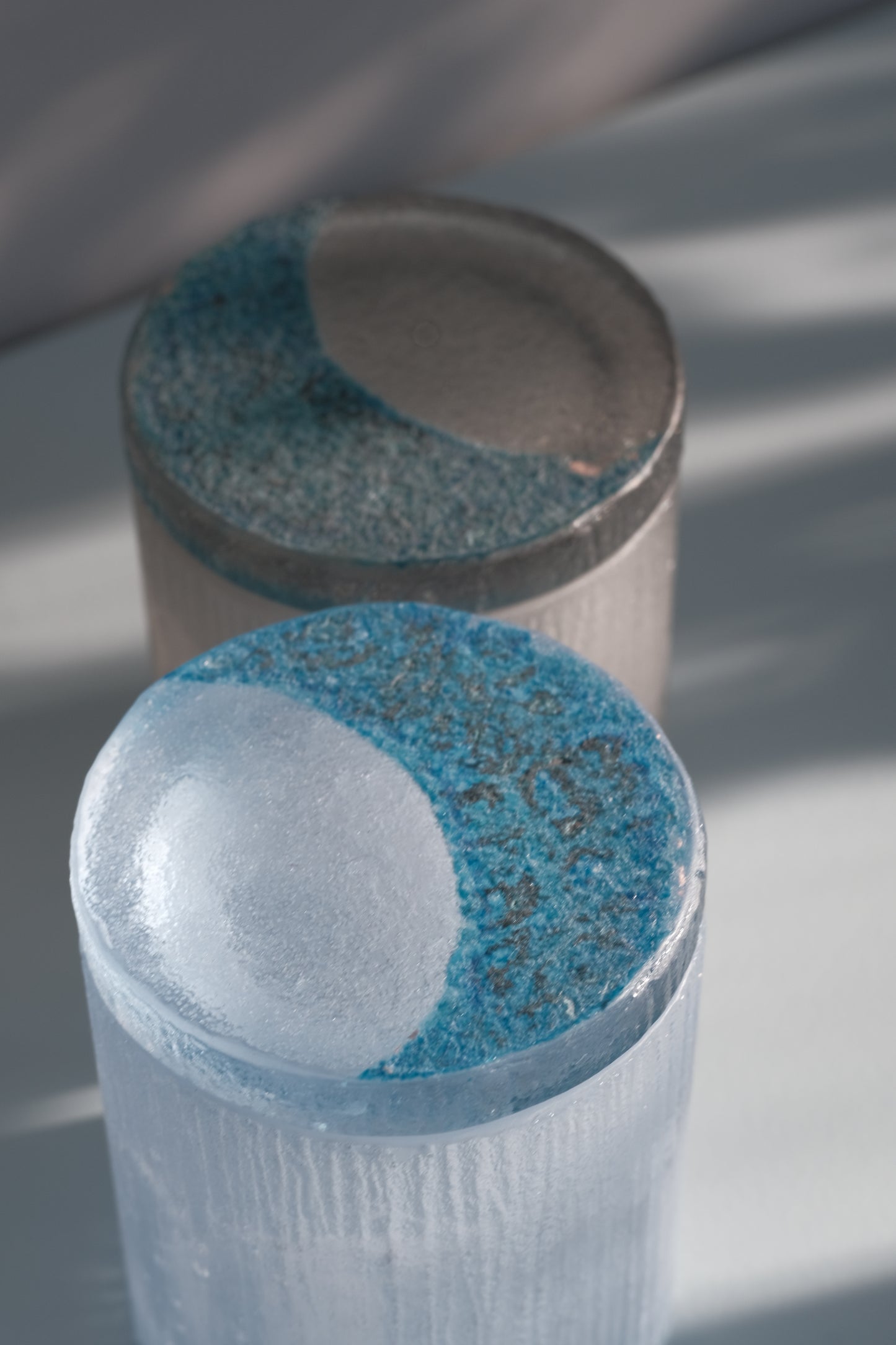 佐藤幸惠 鑄造玻璃茶倉-弦月