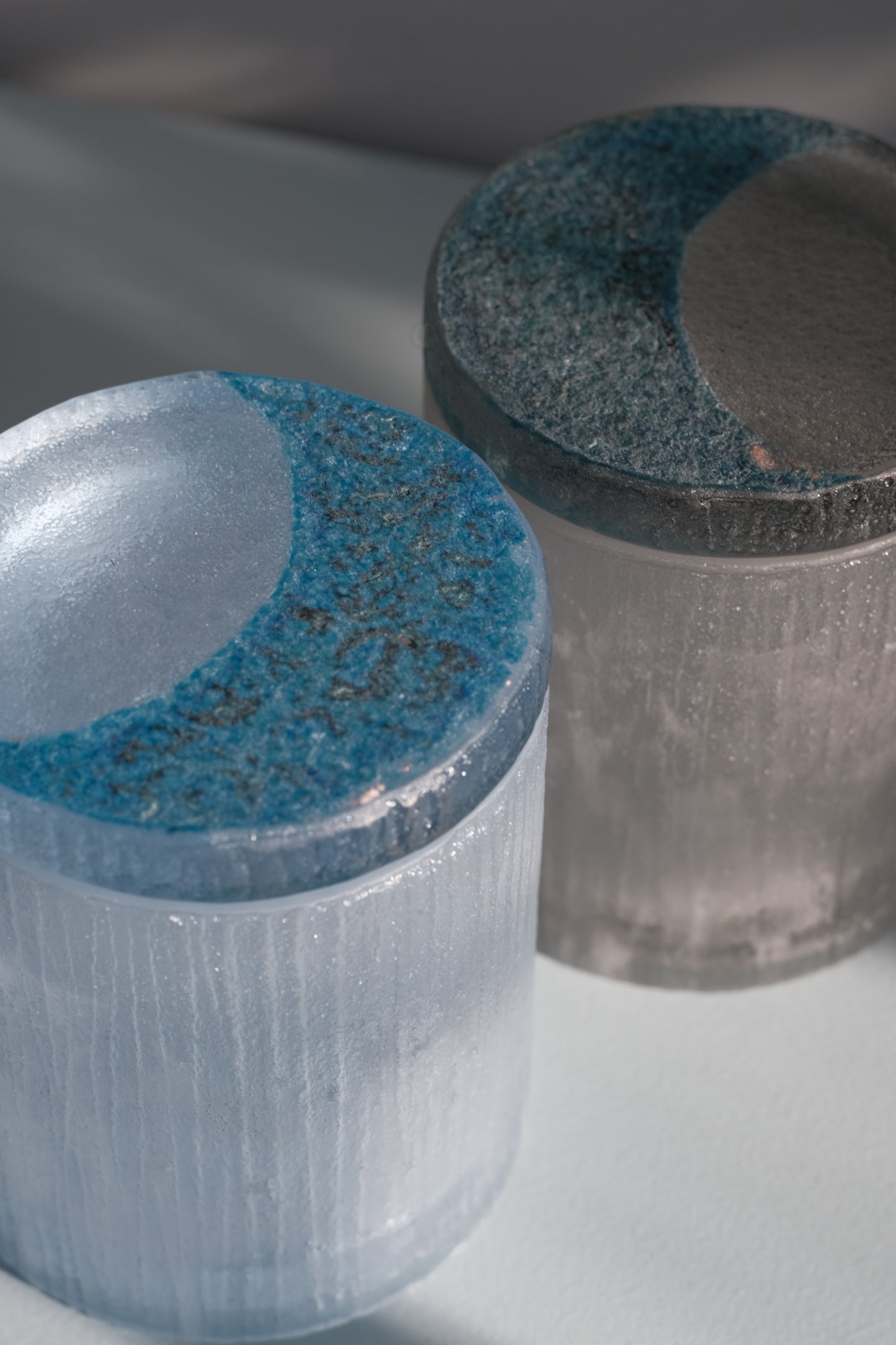 佐藤幸惠 鑄造玻璃茶倉-弦月