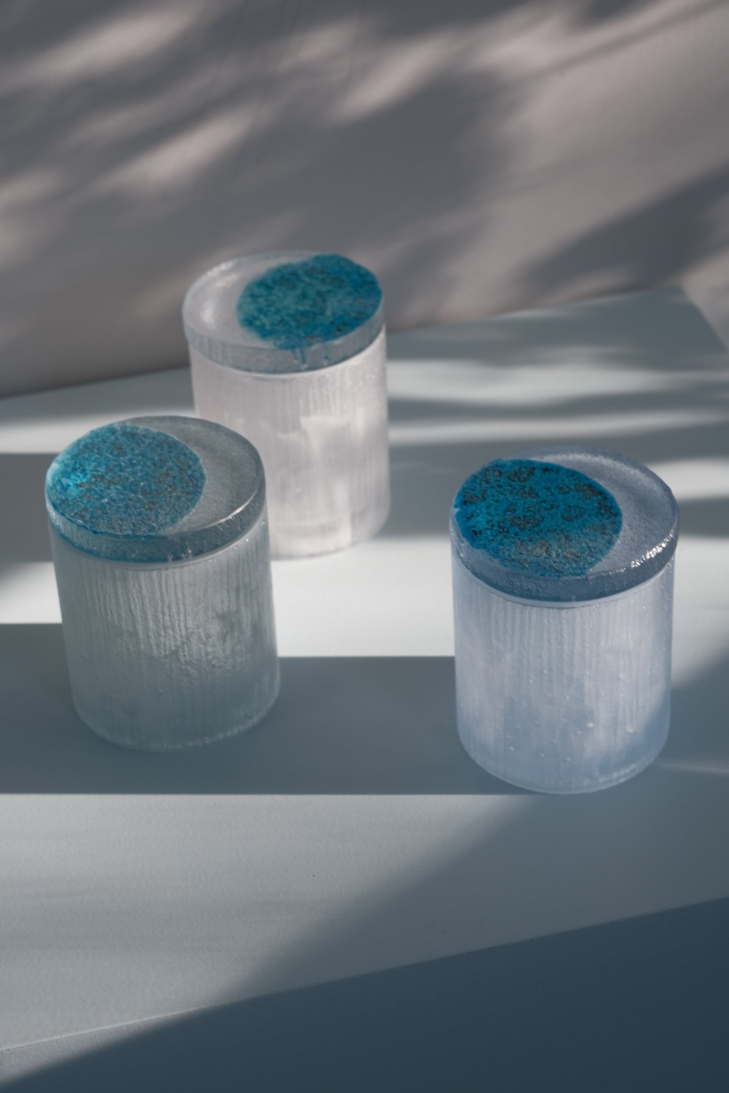 佐藤幸惠 鑄造玻璃茶倉-圓月