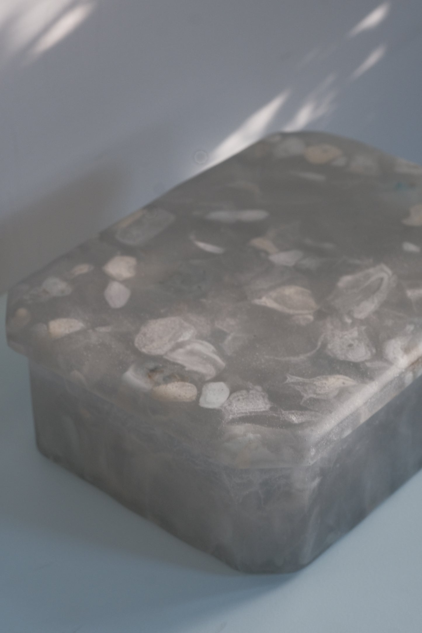 佐藤幸惠 鑄造玻璃蓋物-四角