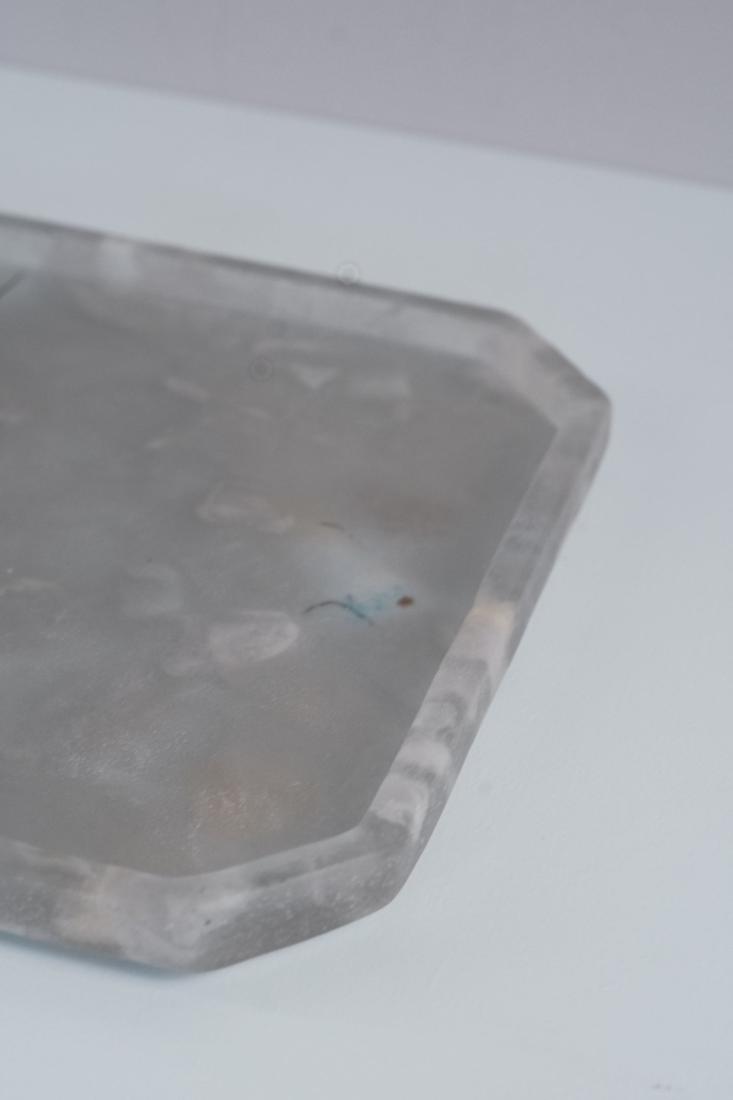 佐藤幸惠 鑄造玻璃蓋物-四角