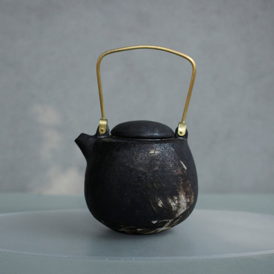 蕭風 柴燒提樑壺-荻嚶