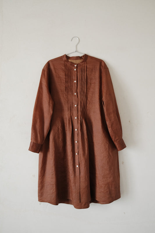 任飢餓-薯莨染香雲紗法式褶⾧衫裙