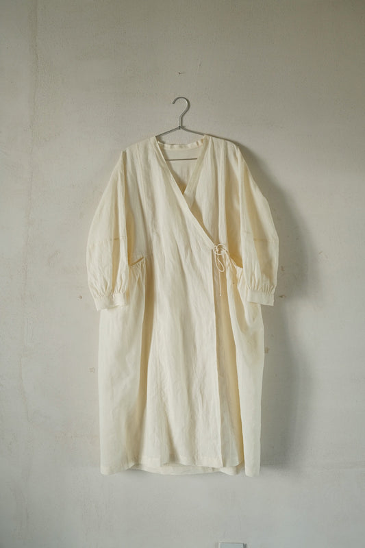 任飢餓-苧麻交領外套連衣裙