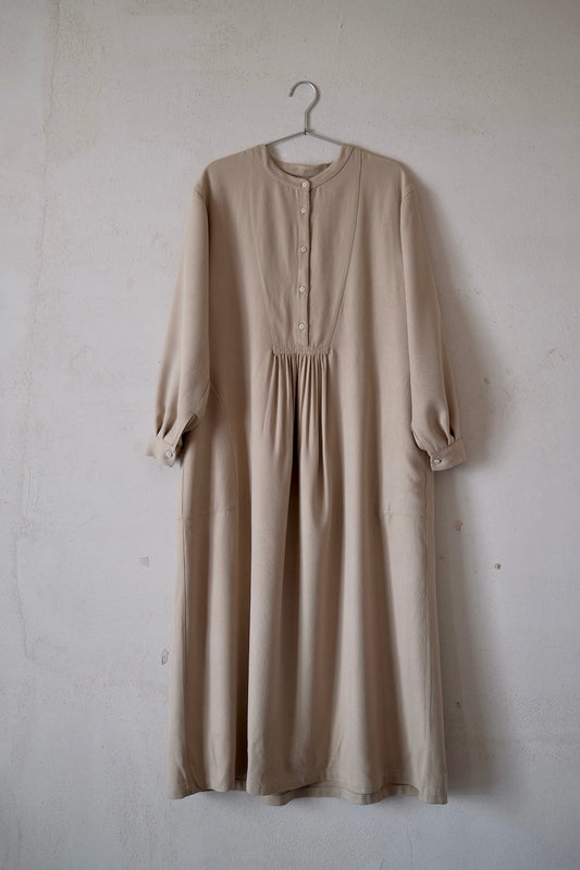 任飢餓-真絲羊⽑秋款法式⻑袖連衣裙