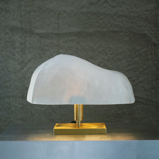 蔡宜芳x伏流物件 骨瓷低款桌燈(白)
