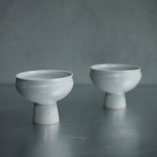 楊育睿 青白瓷高腳茶杯