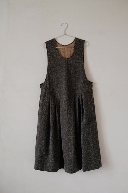 任飢餓-真絲提花⾹雲紗低腰背心裙